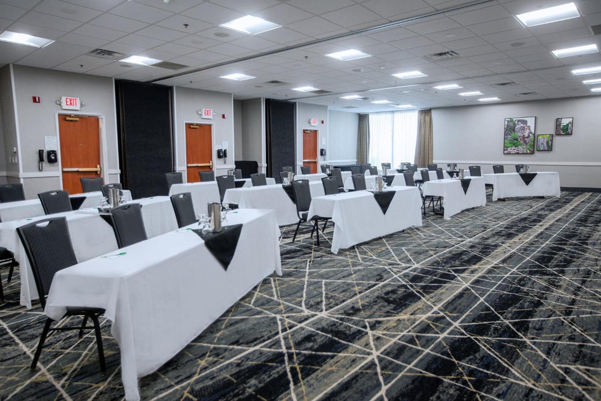 Holiday Inn Sioux Falls-City Center By Ihg Εξωτερικό φωτογραφία