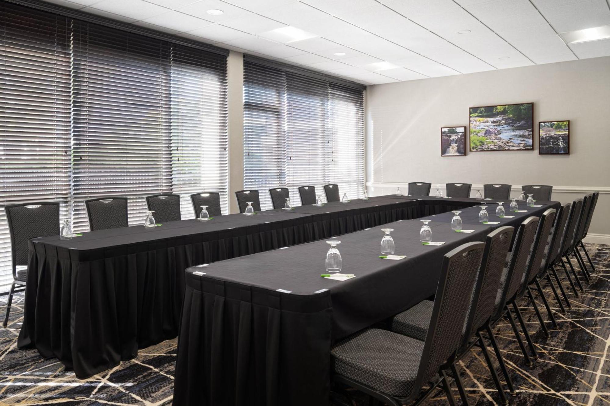 Holiday Inn Sioux Falls-City Center By Ihg Εξωτερικό φωτογραφία