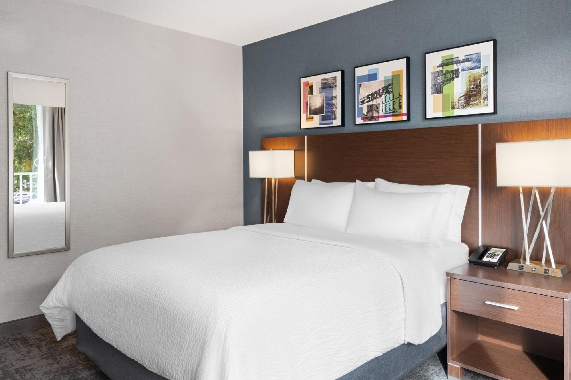 Holiday Inn Sioux Falls-City Center By Ihg Εξωτερικό φωτογραφία